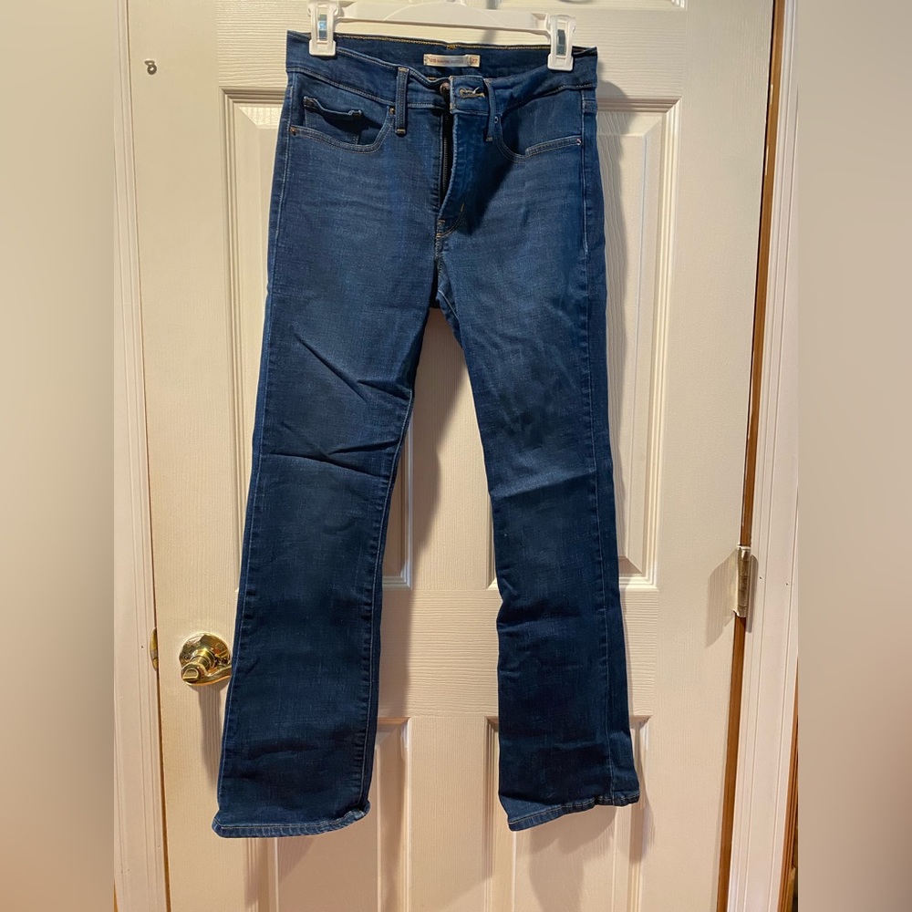 Levi’s 315 shaping bootcut jeans
